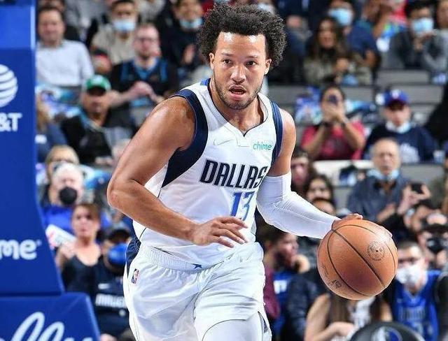 本地篮球球 本地篮球球