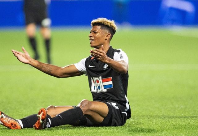 了教練團隊 了教練團隊